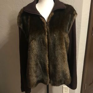 🇨🇦Gorgeous Parkhurst Faux Fur sweater/jacket L